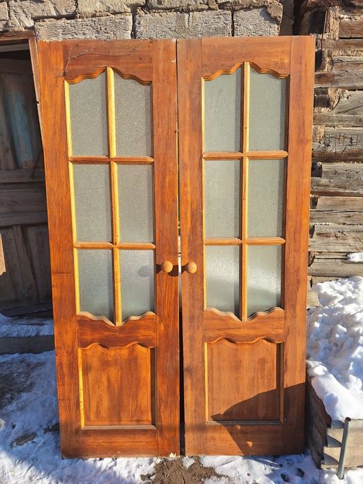 Продам межкомнатные двери