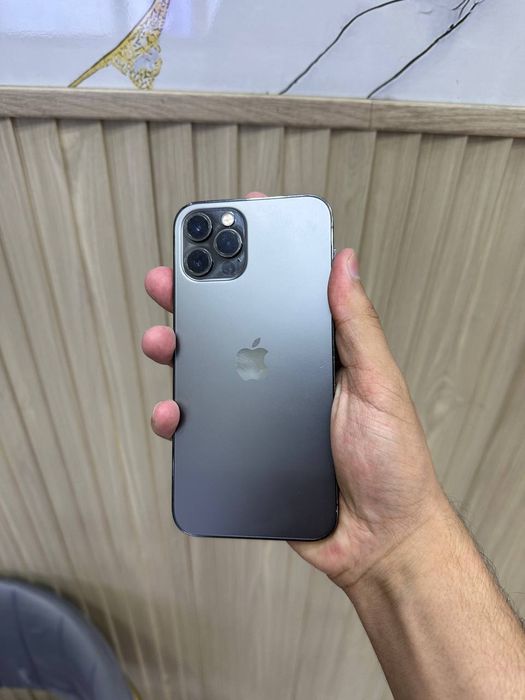 Iphone 12 pro black