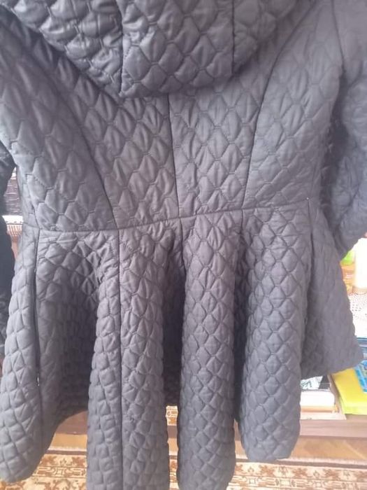 Дамско яке!Много запазено!