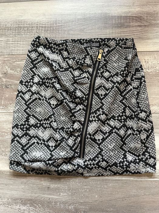Дамска пола Mystic Fashion