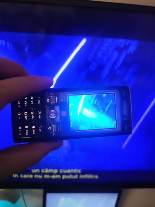 Sony Ericsson k800i  (decodat, lb română)