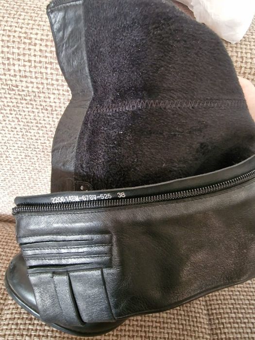 Продам зимние сапоги