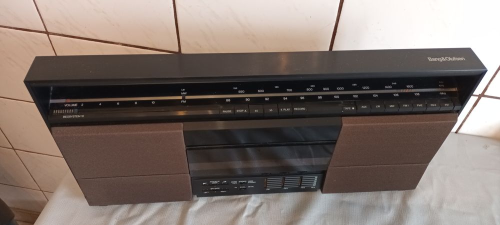 Radiocasetofon Bang& Olufsen  Beosistem 10