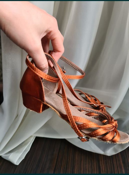 Туфли для танцев