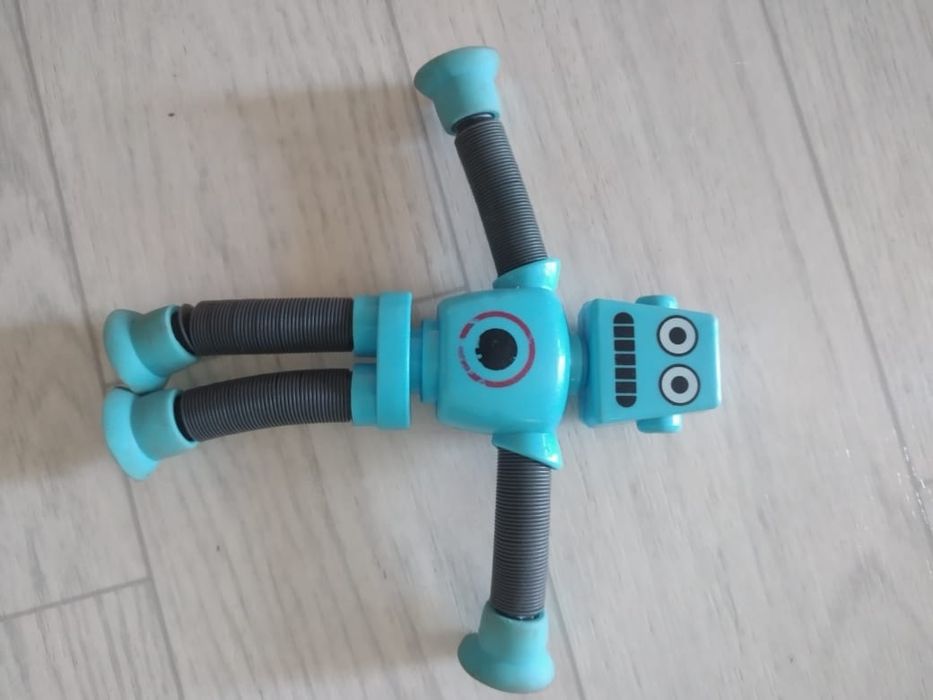 Продам детские игрушки