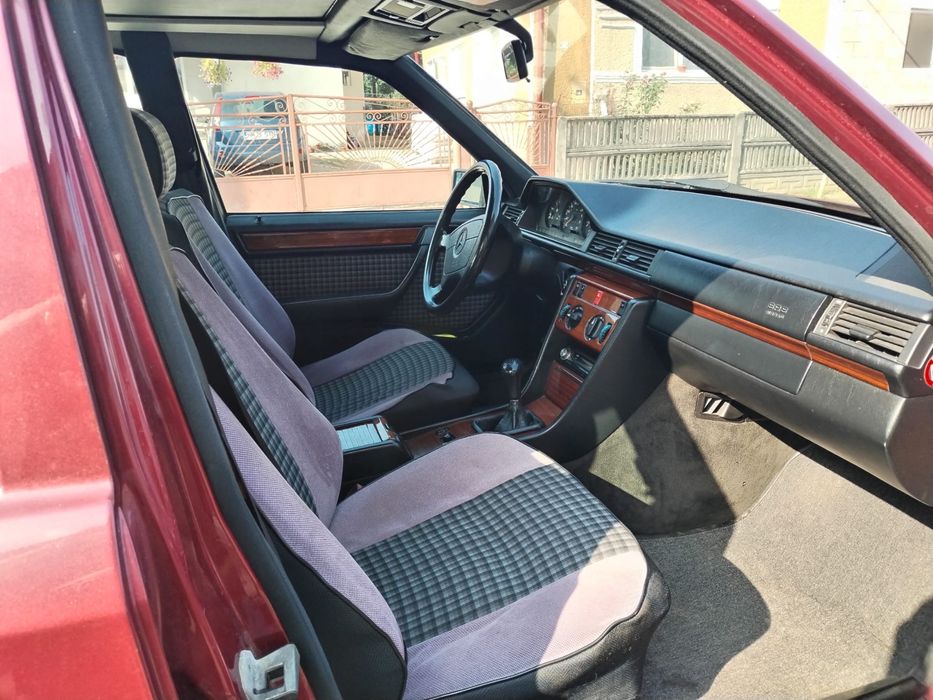 1993 Mercedes E 250 d e classe 250 diesel caroserie 124