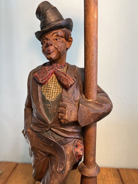 Дървена фигура / 50-те