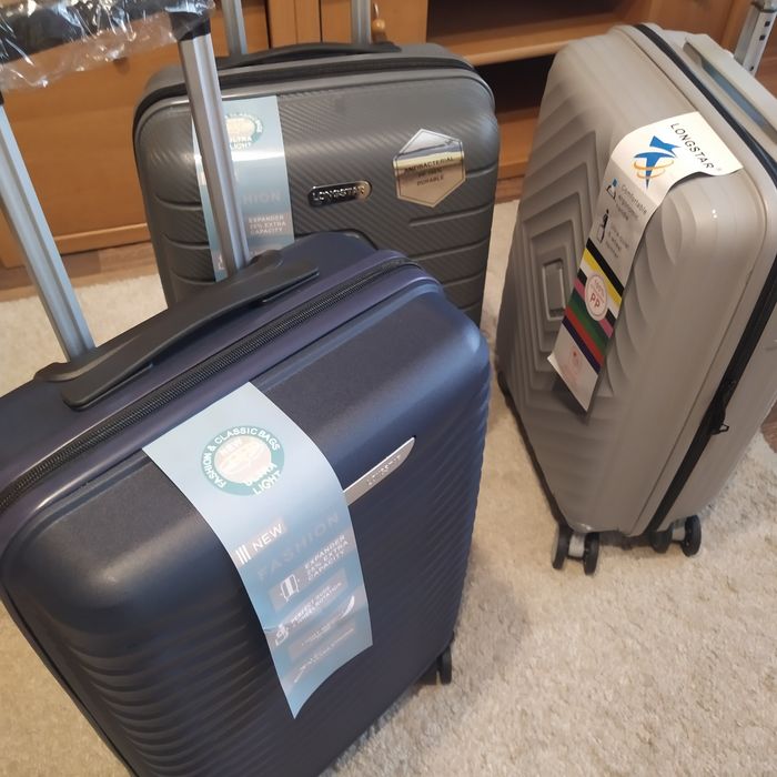 Чемодан маленький новый полипропилен