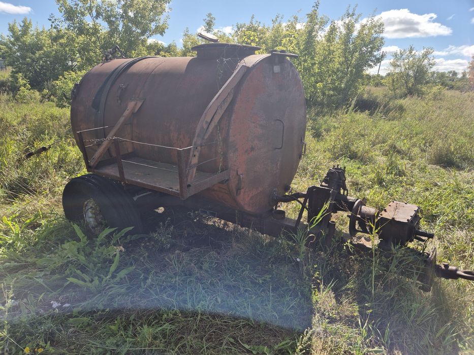 Продам ёмкость металлическую (бочка)