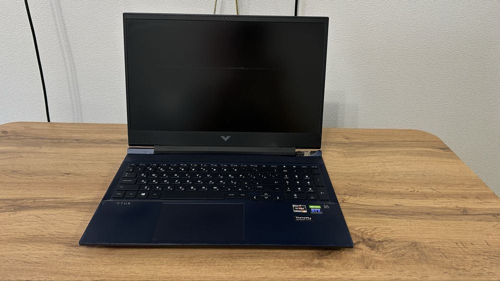 Ноутбук для игр и работы!