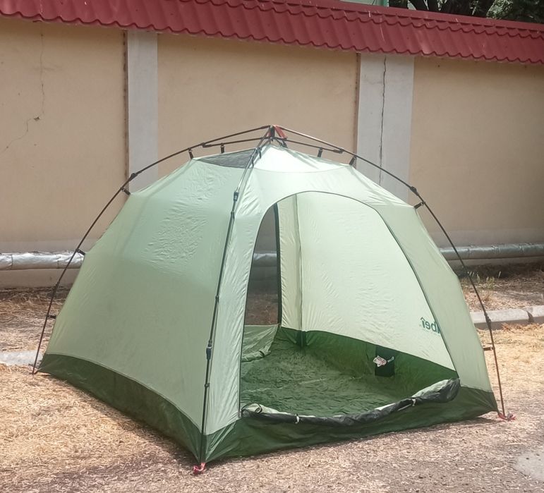 Палатка туристическая