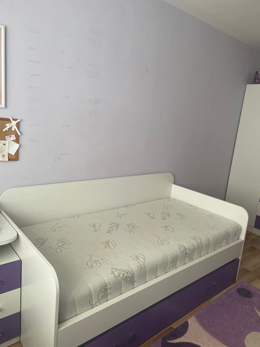 Двойно легло с два матрака