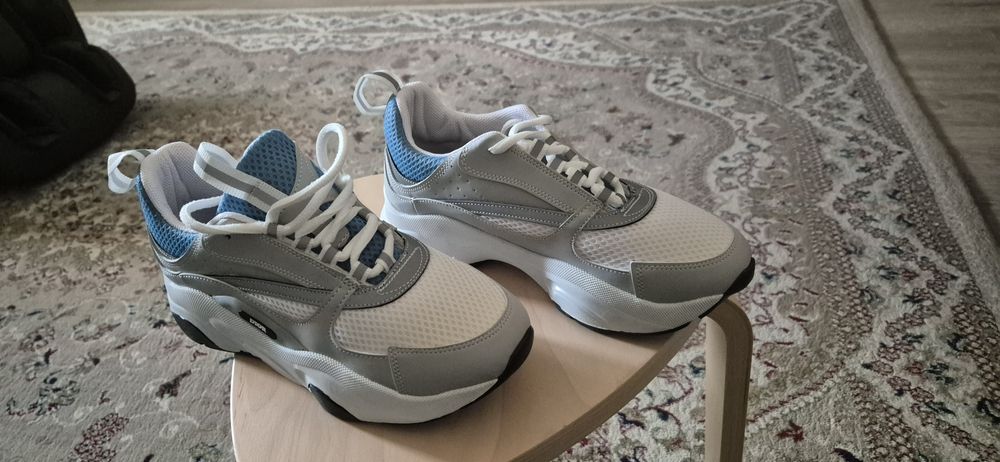 Adidași originali noi/ CHRISTIAN DIOR/ mărimea 39 - model 2025