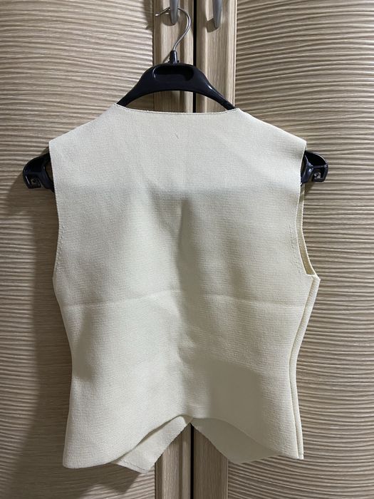 Жилетка женская