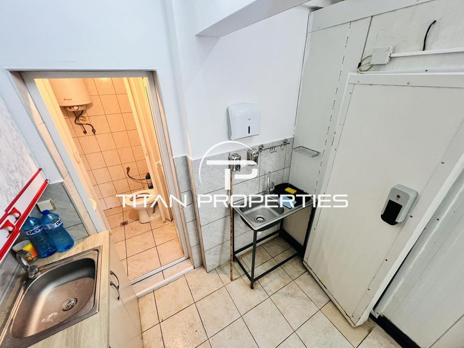 Дава се под наем Магазин в Бургас, Славейков - 60 кв.м за 459 € - Снимка #4