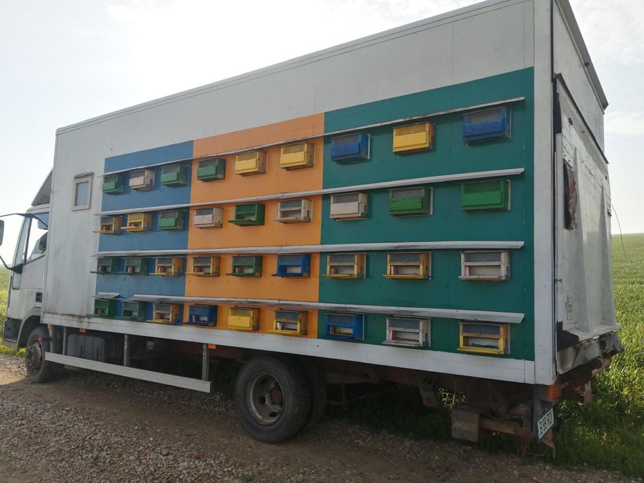Camion apicol Iveco Eurocargo