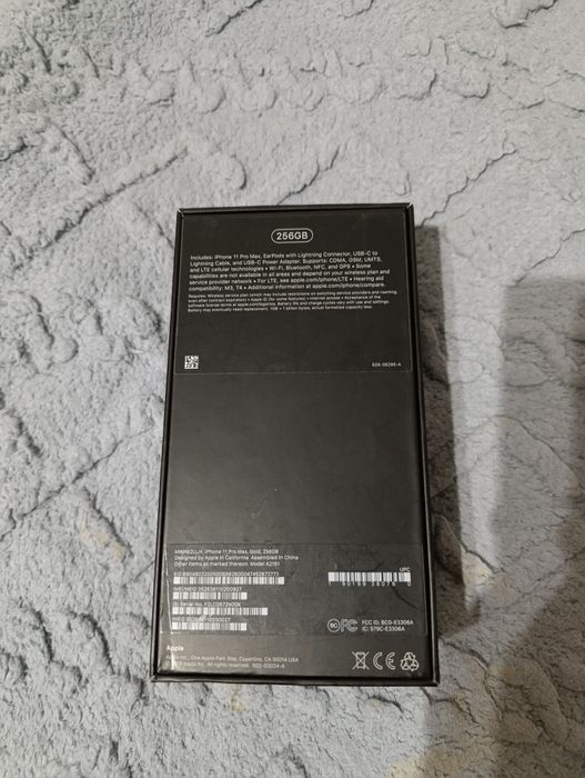 iPhone 11 Pro Max 256 ГБ Gold