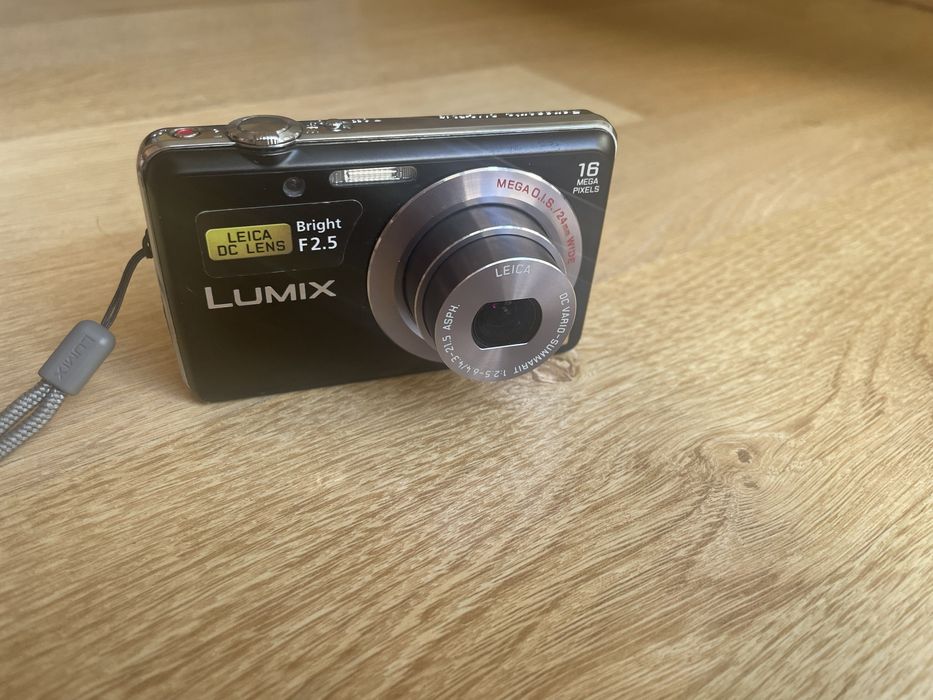 Panasonic Lumix DMC-FS45