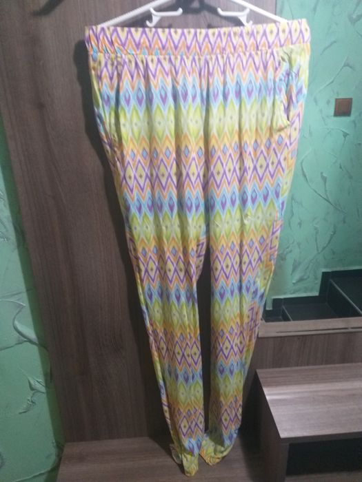 Летни панталони и гащеризони