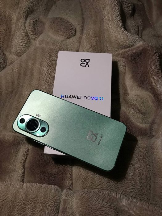 Продам телефон хуавей нова 11