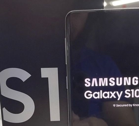 Samsung s10 идеал