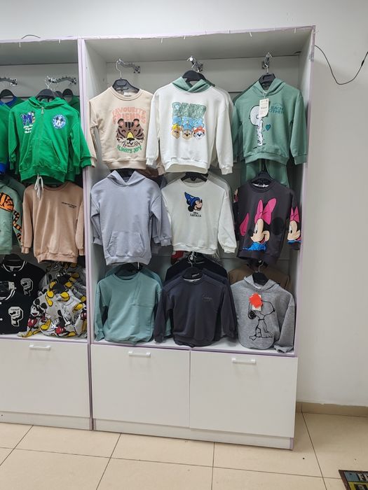 Продается шкаф видеокамера все