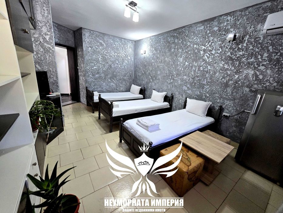 Стая за гости с три легла за нощувки/за вечер в Асеновград