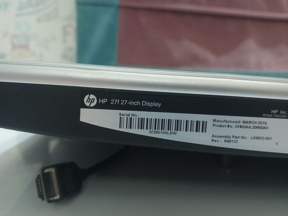 Монитор HP 27fw 27диагональ