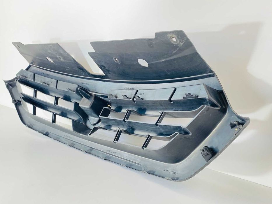 решетка радиаторна Dacia Dokker 2012-2018 г. #1048V.