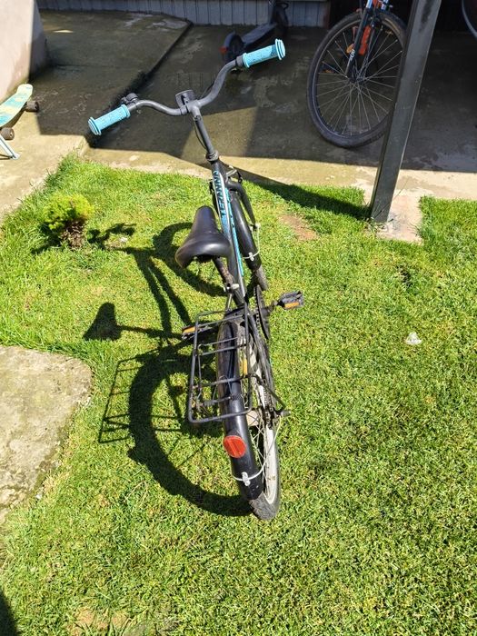 Bicicleta pt copii 7-10 ani