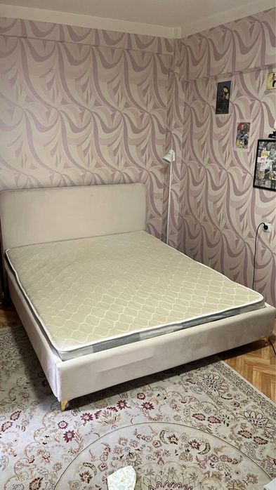 Продам кровать двуспальную