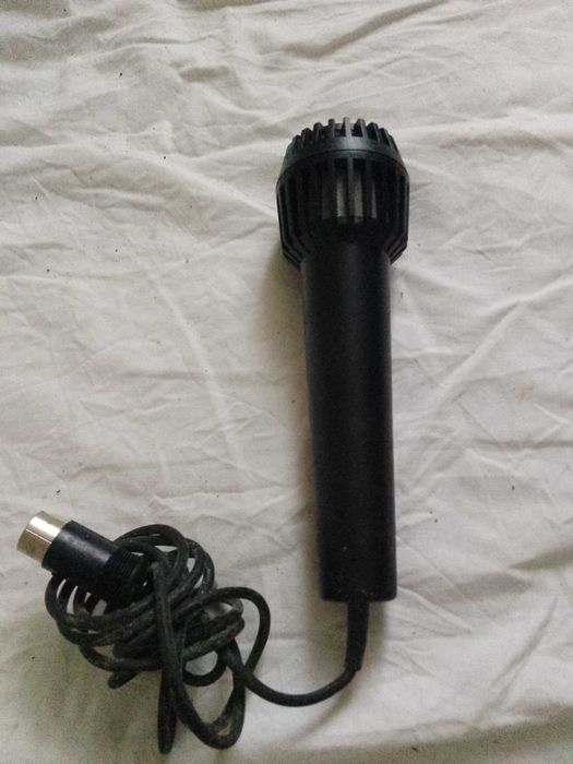 Microfon Sennheiser MD400