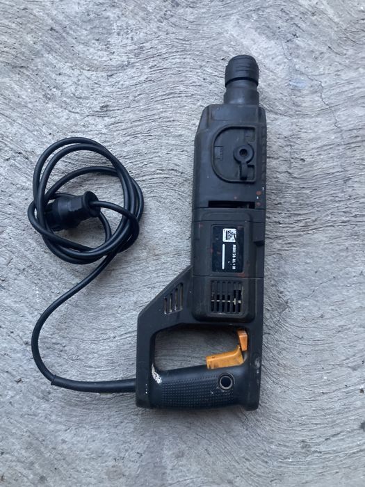 Rotopercutor ELU(dewalt) MBH 26 710w