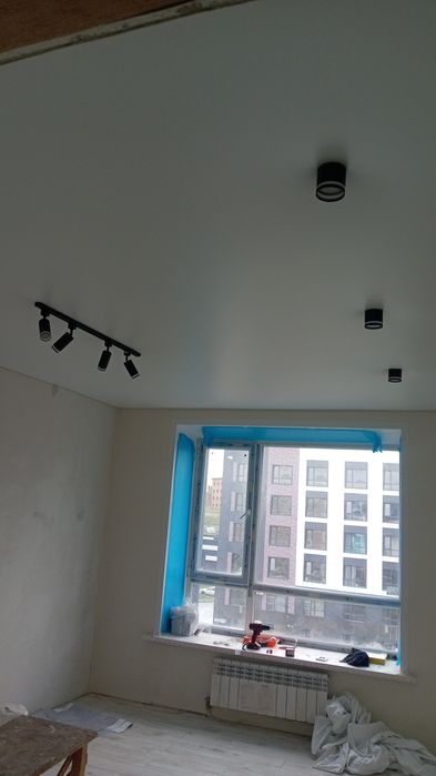 Натяжные потолки