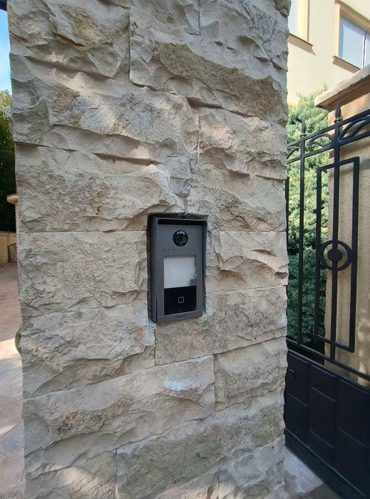 Videointerfon pentru vila, casa