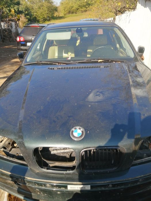 Dezmembrez BMW E46, motor 2.0 diesel, 136 CP