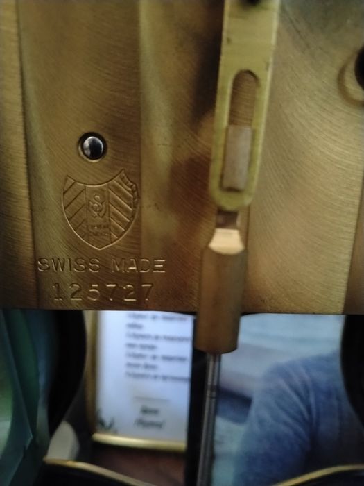 Автентичен швейцарски часовник Le Castel – Ръчна изработка, подпис Habegger