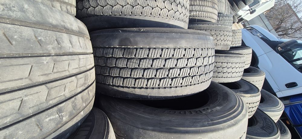 385 55 22.5 Michelin, Goodyear 315 70 22.5, 285 65 22.5