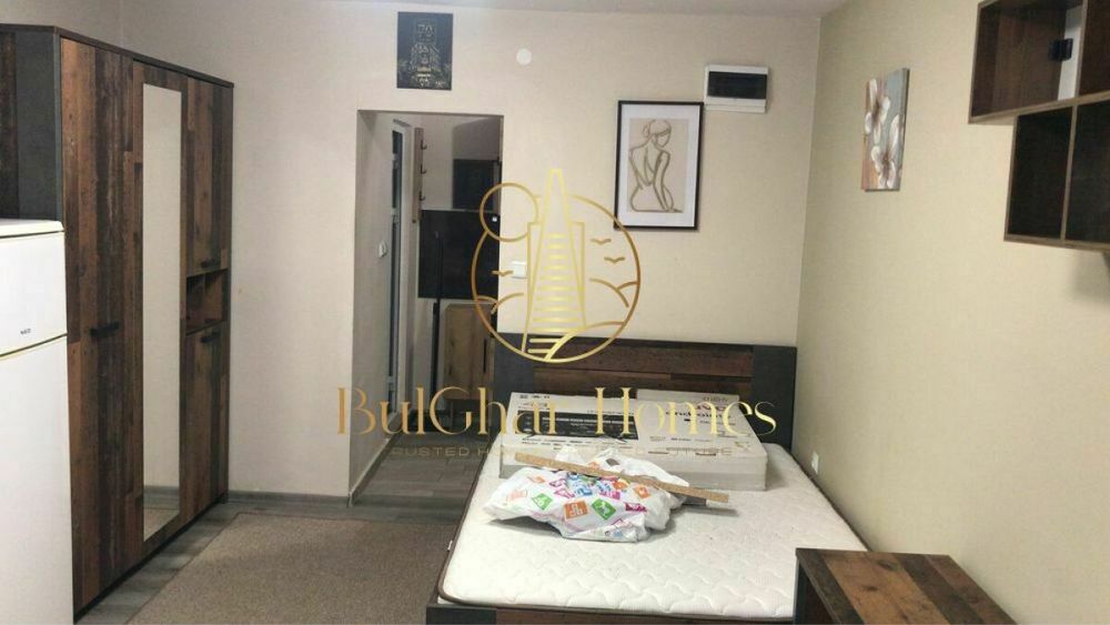 Дава се под наем Едностаен апартамент в Варна, Спортна зала - 30 кв.м за 348.84 € - Снимка #2