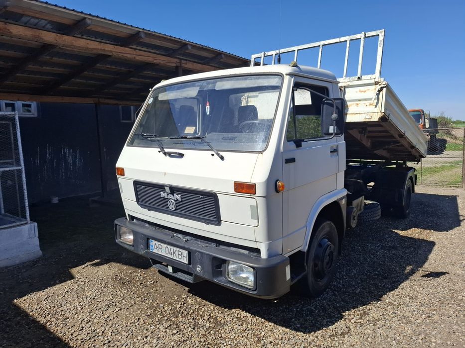 Camion MAN 8100 basculabil an 1990