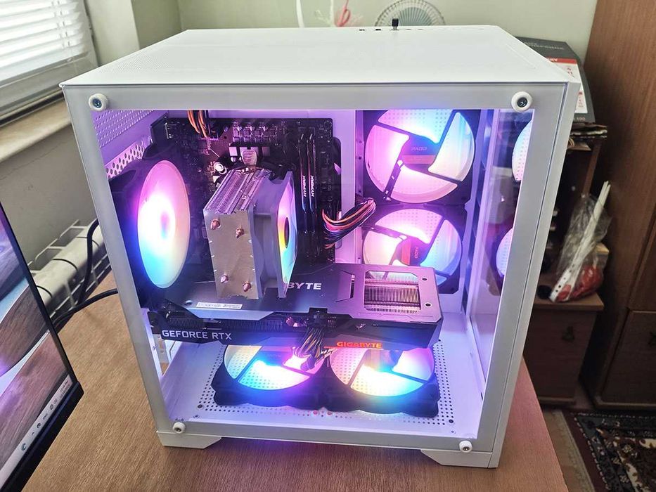 Геймърски компютър, Rtx 3060Ti, Intel i3 12100f, 960Gb SSD, 16gb Ram
