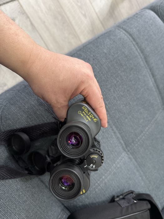 Продается бинокль