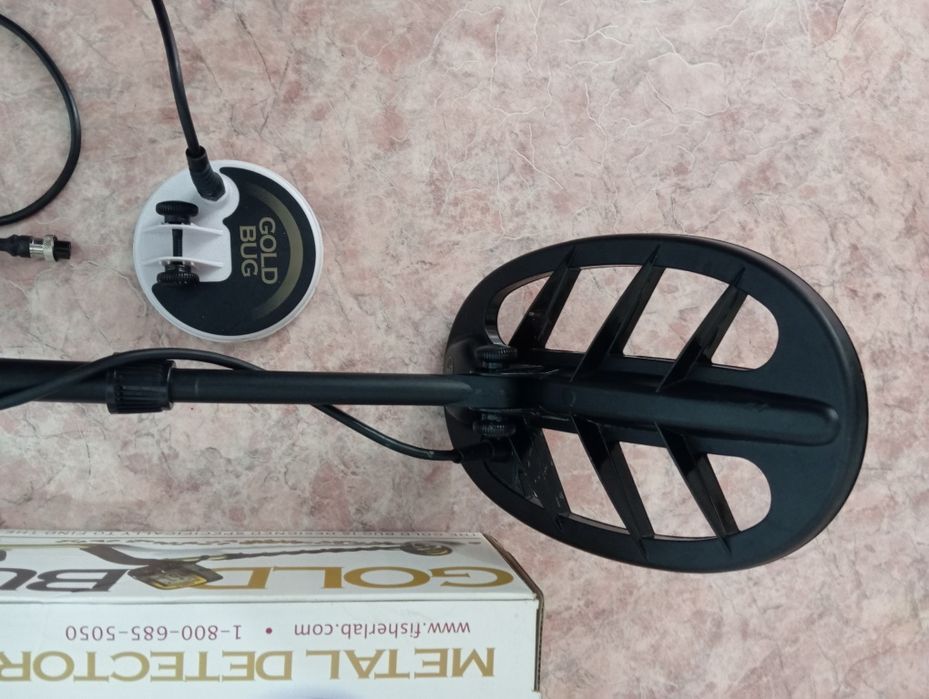 Металлоискатель Gold Bug. На ватсап напишите.