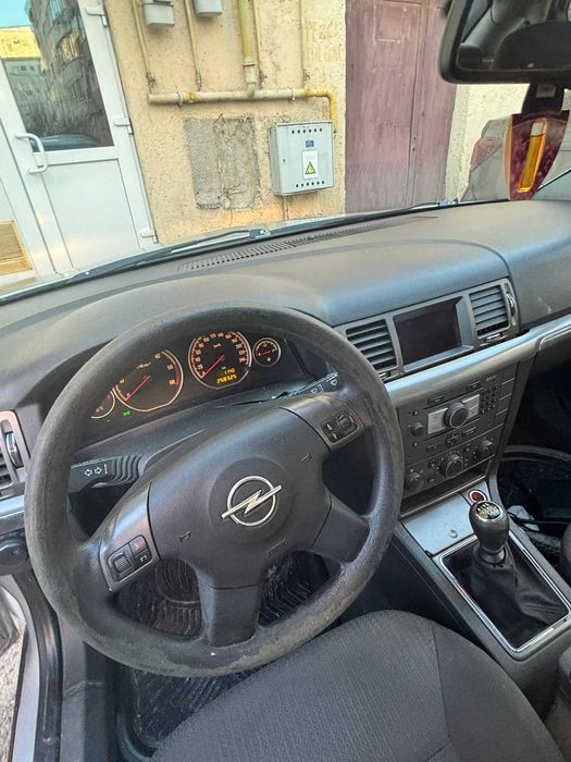 Vând Opel Vectra 1,9 Diesel an 2006