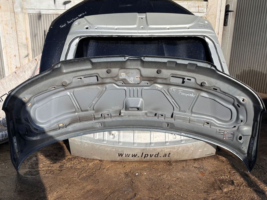 Преден капак • Volkswagen Transporter T5 (2003–2009)