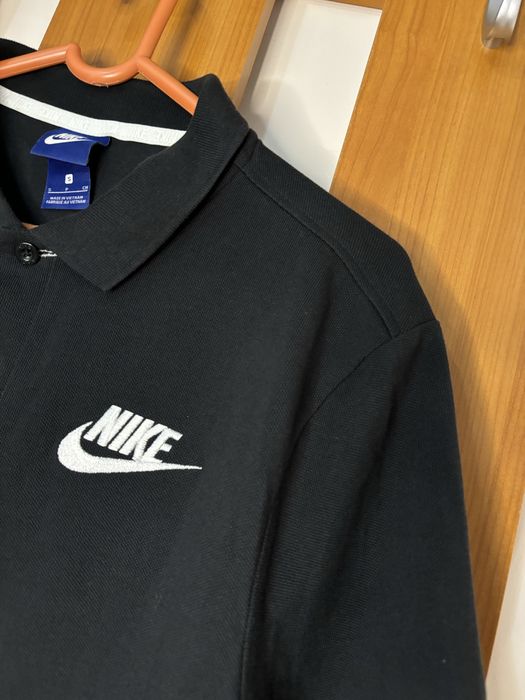 Tricou Nike cu Guler