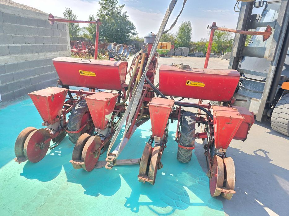 Semănătoare de porumb cu fertilizare 4 rânduri Becker