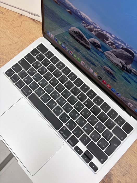 Macbook Air 13 M3 16/256 gb EAC | iStatus
