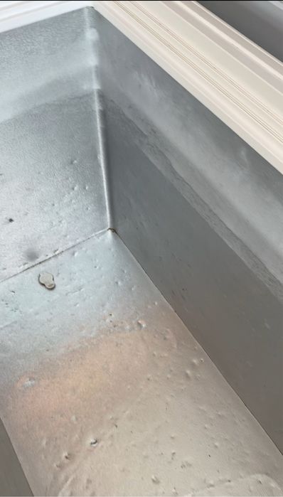 Продам морозильную камеру