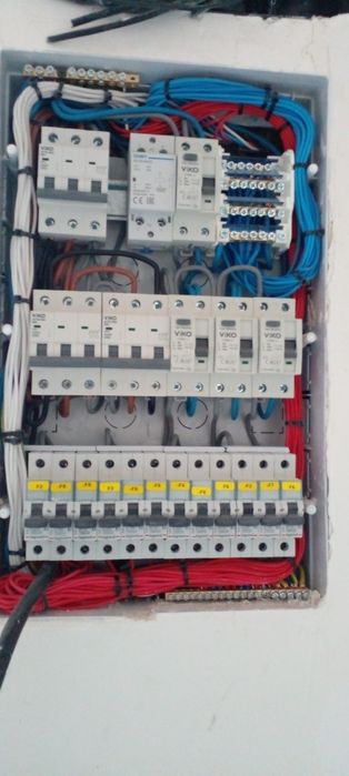 Электрика  Сантехника  АСАЛОМ АЛАЙКУМ услуга сантехника и электрика л